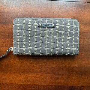 Kate Spade Zip-Around Wallet
